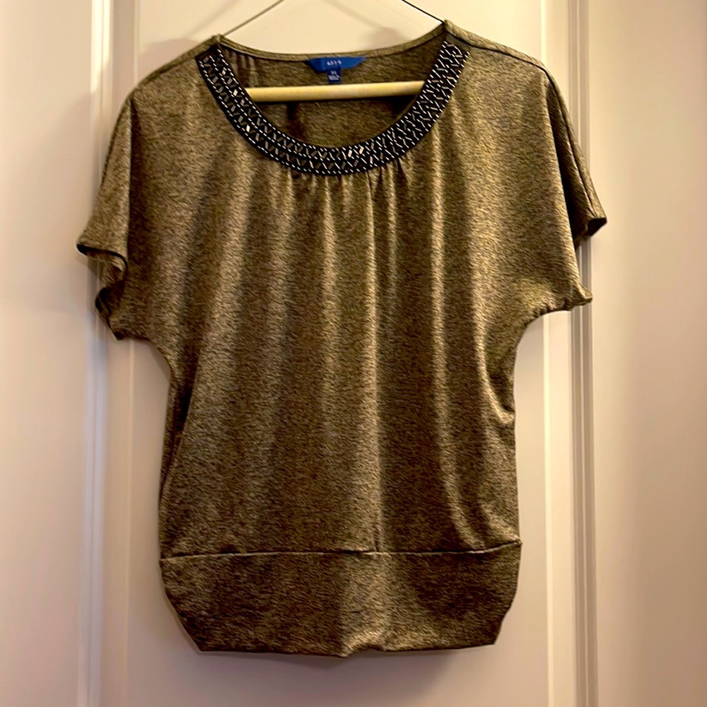 (2) Apt 9 Size Petite S, Gray & Tan color